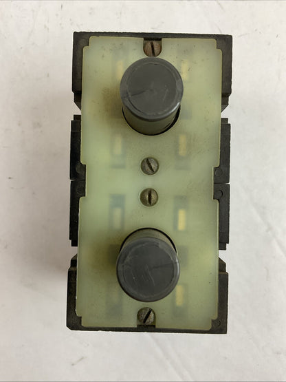 HUBBELL 28316-000 PBP PUSHBUTTON INSERT MULTI-SPEED / PLUG-IN 480VAC 1.5A 250VDC