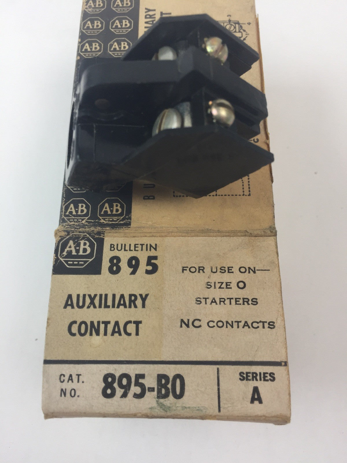 ALLEN BRADLEY 895-B0 AUXILIARY CONTACT 600VAC SIZE 0 STARTER NC CONTACTS SER A