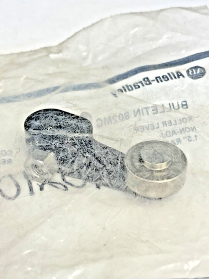 ALLEN BRADLEY - 802MC-W1A - ROLLER LEVER - NON-ADJUSTABLE - 1.5" RADIUS