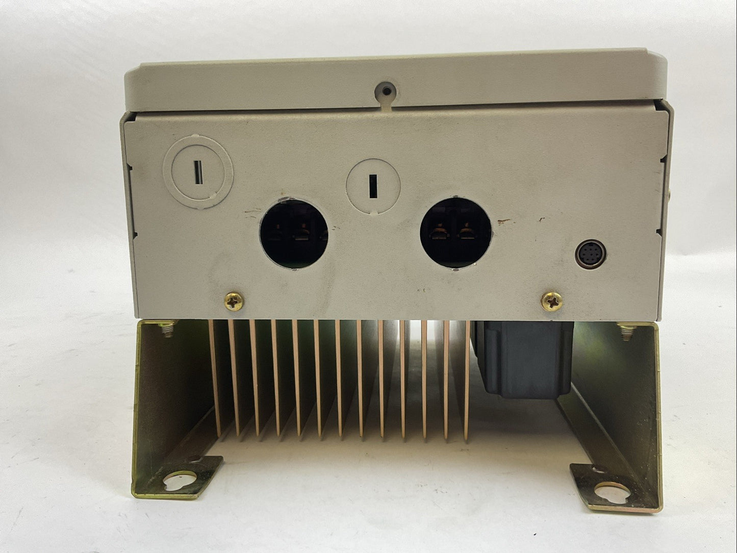 ALLEN BRADLEY 1336S-BRF20-AA-EN4 SER D 1336 PLUS SENSORLESS VECTOR DRIVE