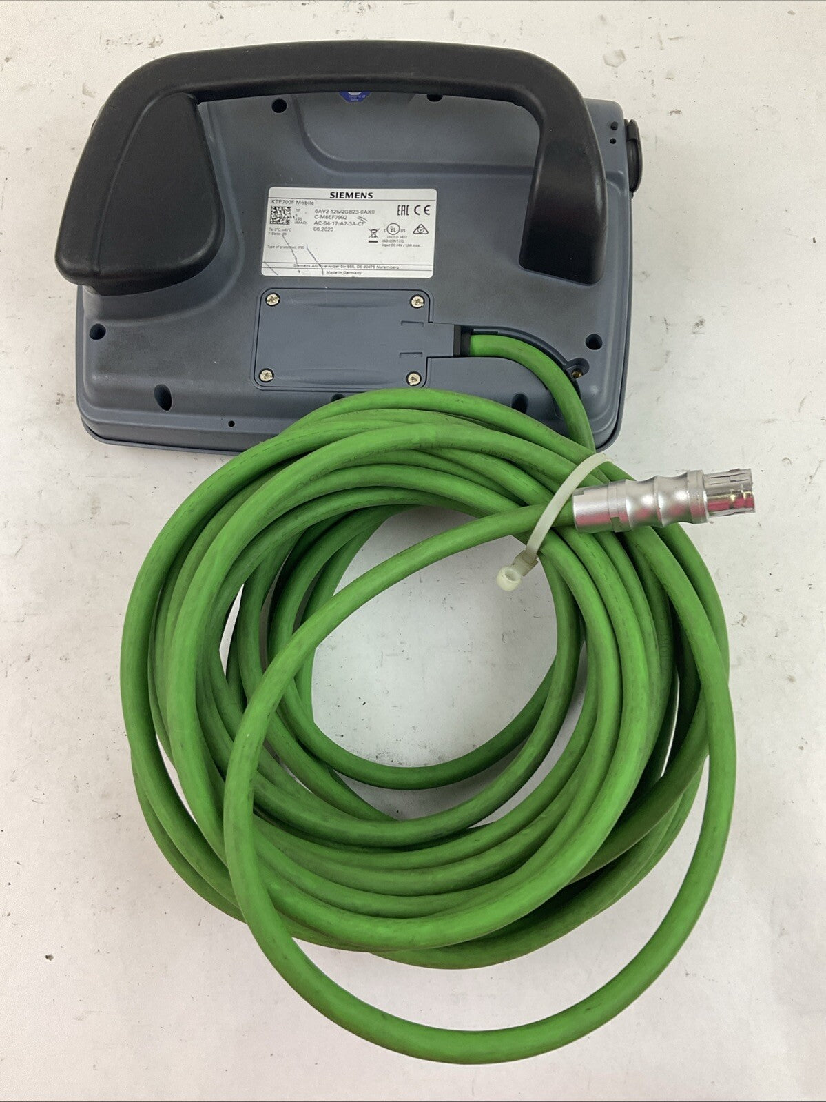 SIEMENS 1P 6AV2 125-2GB23-0AX0 KTP700F MOBILE 6AV2181-5AF10-0AX0 CABLE CONNECTOR
