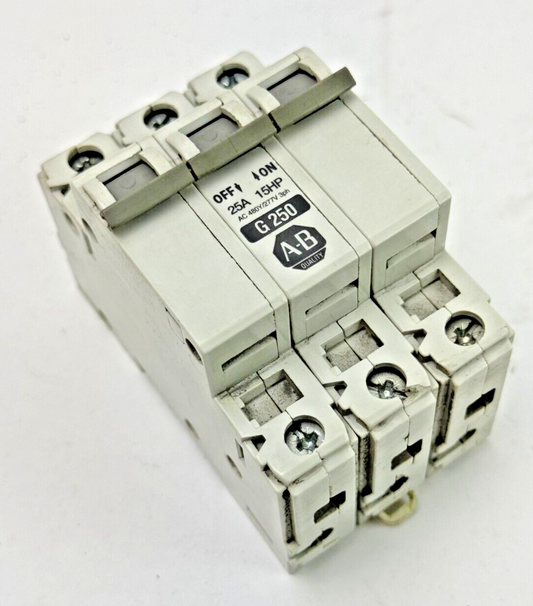 ALLEN-BRADLEY - 1492-CB3-G250 SER. C - MOTOR CONT. - 3 P, 25 A, 277 V, 10HP, 3PH