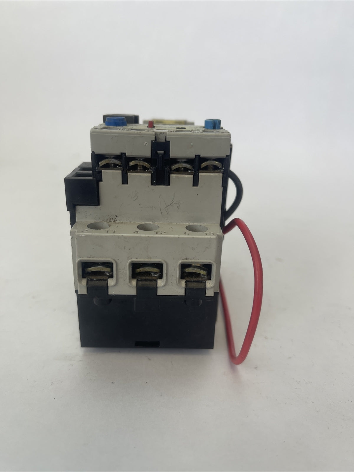 ALLEN BRADLEY STARTER 100-A24ND3 SER C CONTACTOR 24A 600VAC 20HP COIL 120V 60HZ