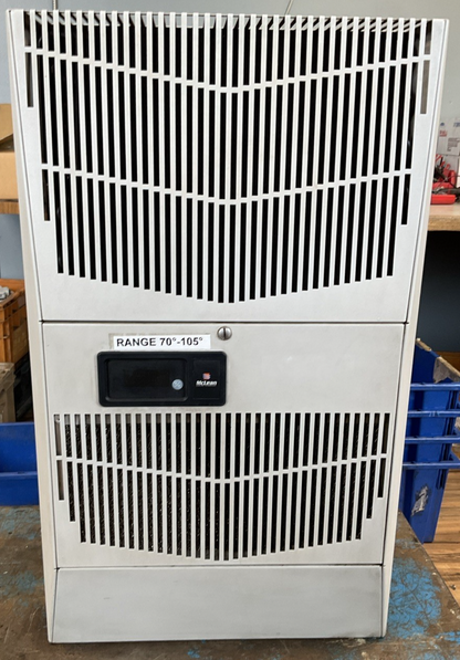 McLEAN G280446G050 AIR CONDITIONER 400/460V 3PH COOLING 4600/4900 BTU 1347/1435W