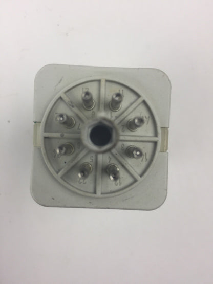 ALLEN BRADLEY 700-HA32A1 RELAY SER A 120VAC