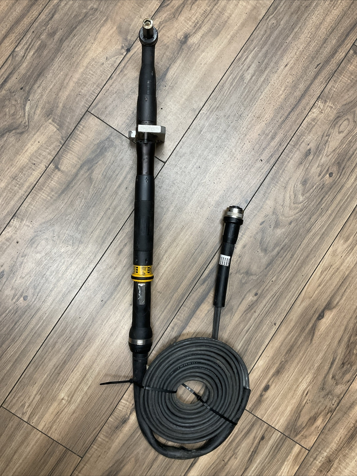 ATLAS COPCO ETV ST61-50-10 655/min 1200W 200VAC NUTRUNNER W/ 4220 2636 05 CABLE