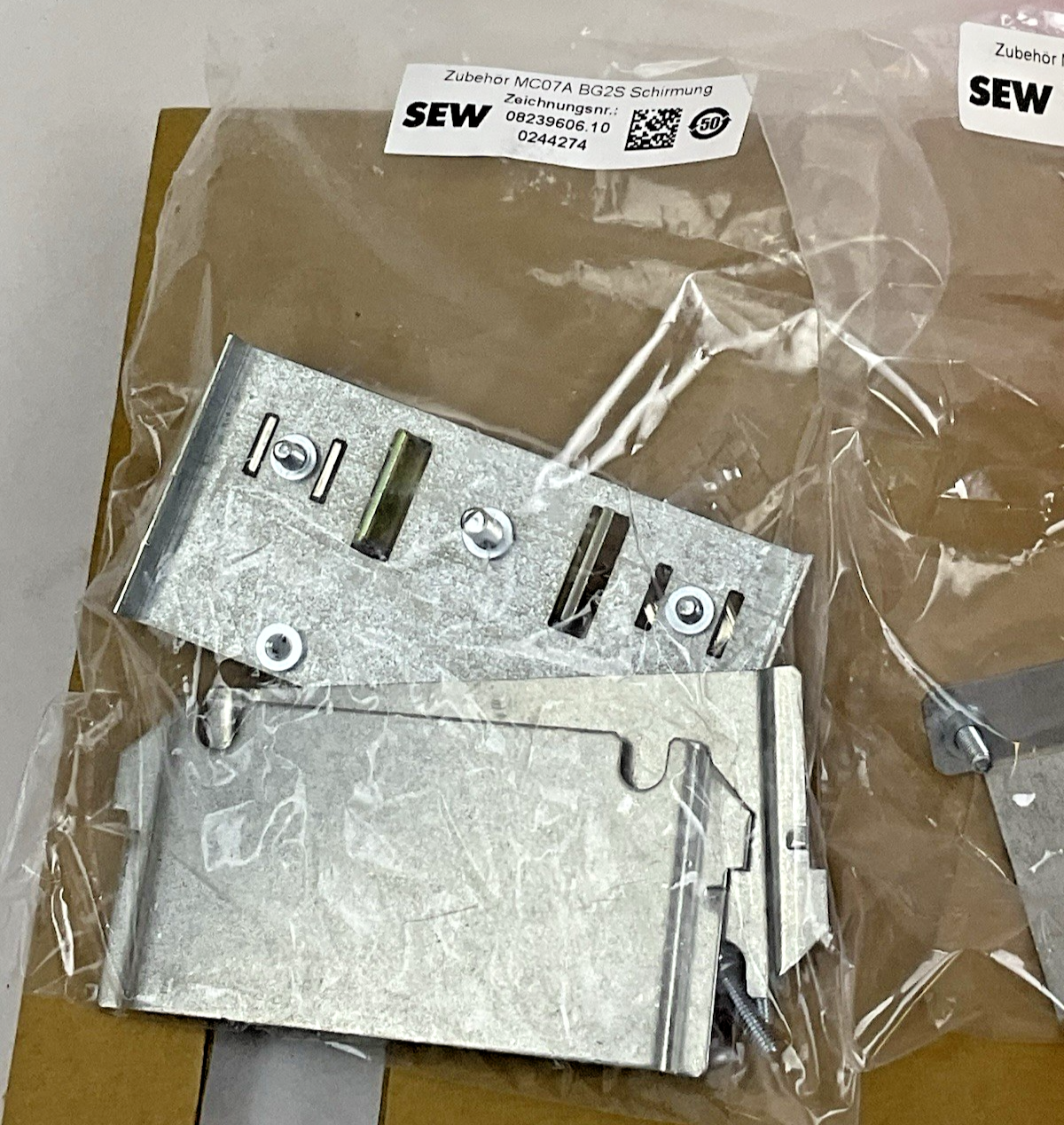 SEW-EURODRIVE MDX61B0055-5A3-4-00 Servo Drive 3PH 12.5 AMP