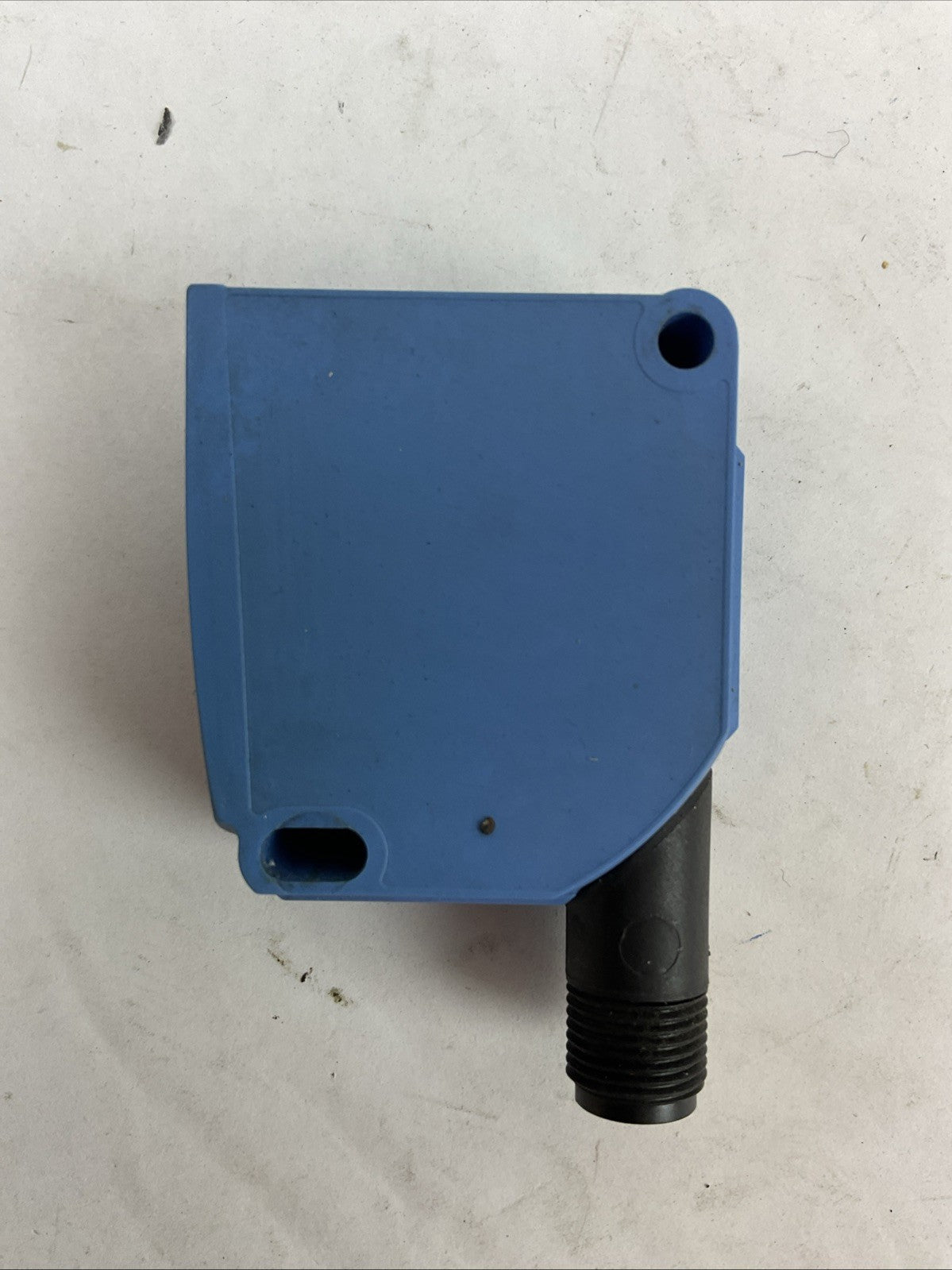 SICK WTT21L-B2561 PHOTOELECTRIC PROXIMITY SENSOR 10...30VDC