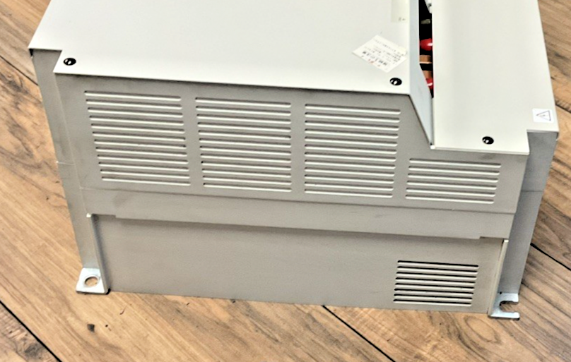 MITSUBISHI MR-J2S-15KB-PX139 SERVO DRIVE 15KW 170V 360HZ 87A