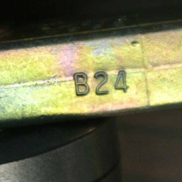SQUARE D 9007 B-24 LIMIT SWITCH LEVER ARM / STEEL ROLLER, 2-1/2"L NEW SURPLUS