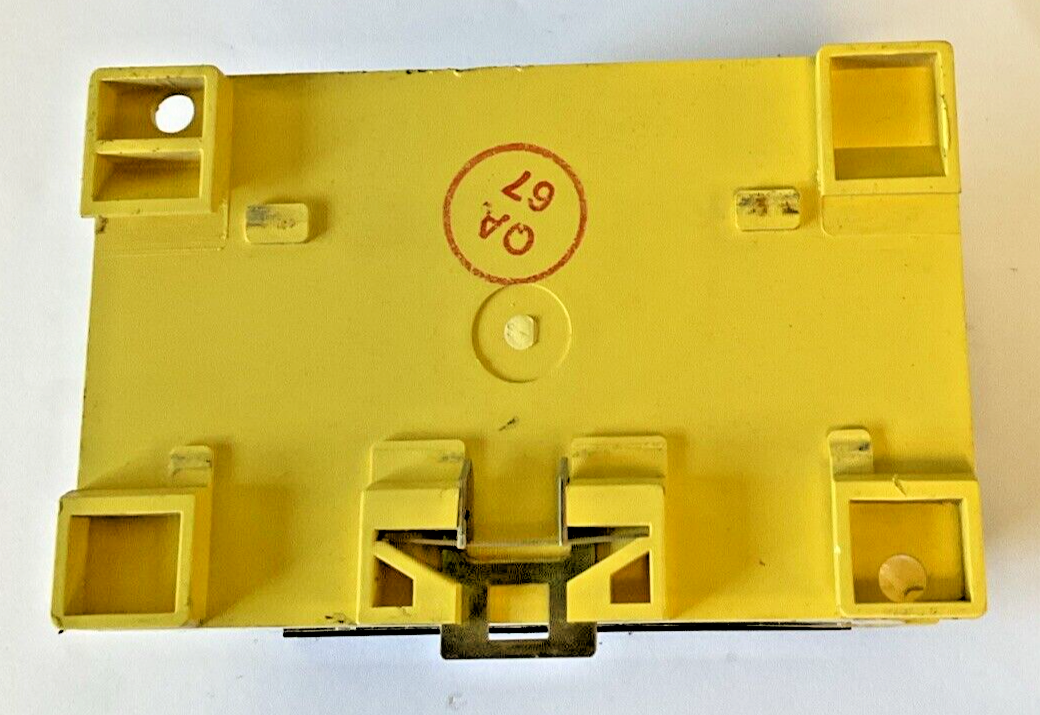CUTLER HAMMER AGSHWCH120N05XS POWER LINE FILTER 120VAC 5AMPS 1PH 50/60HZ