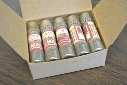 BOX of 10 / BUSSMANN / TRON KAA3 RECTIFIER FUSE / 3A / NEW SURPLUS