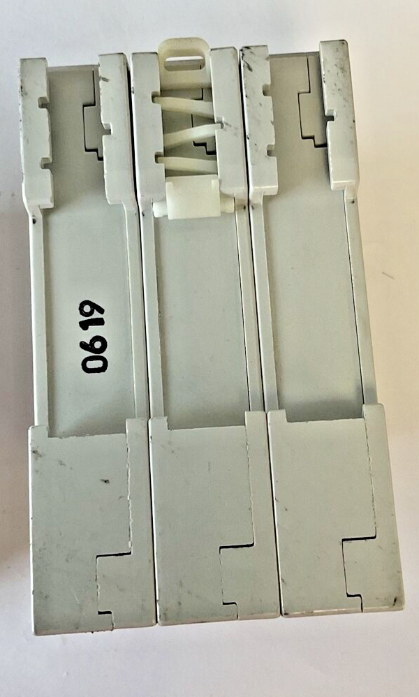 ALLEN BRADLEY 1492-CB3H040 CIRCUIT BREAKER 4A 2HP SER.C ***LOTOF2***