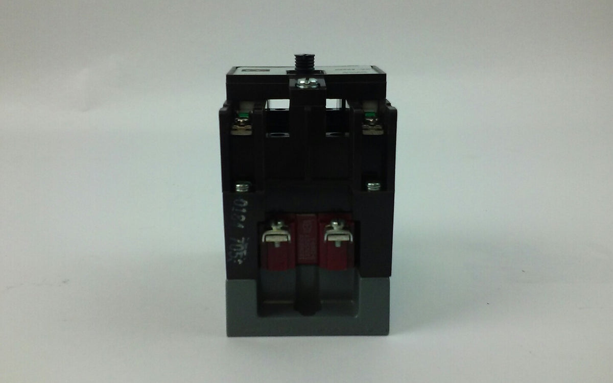 CUTLER HAMMER TYPE M RELAY 600V D26MR20A(LOT OF 10)