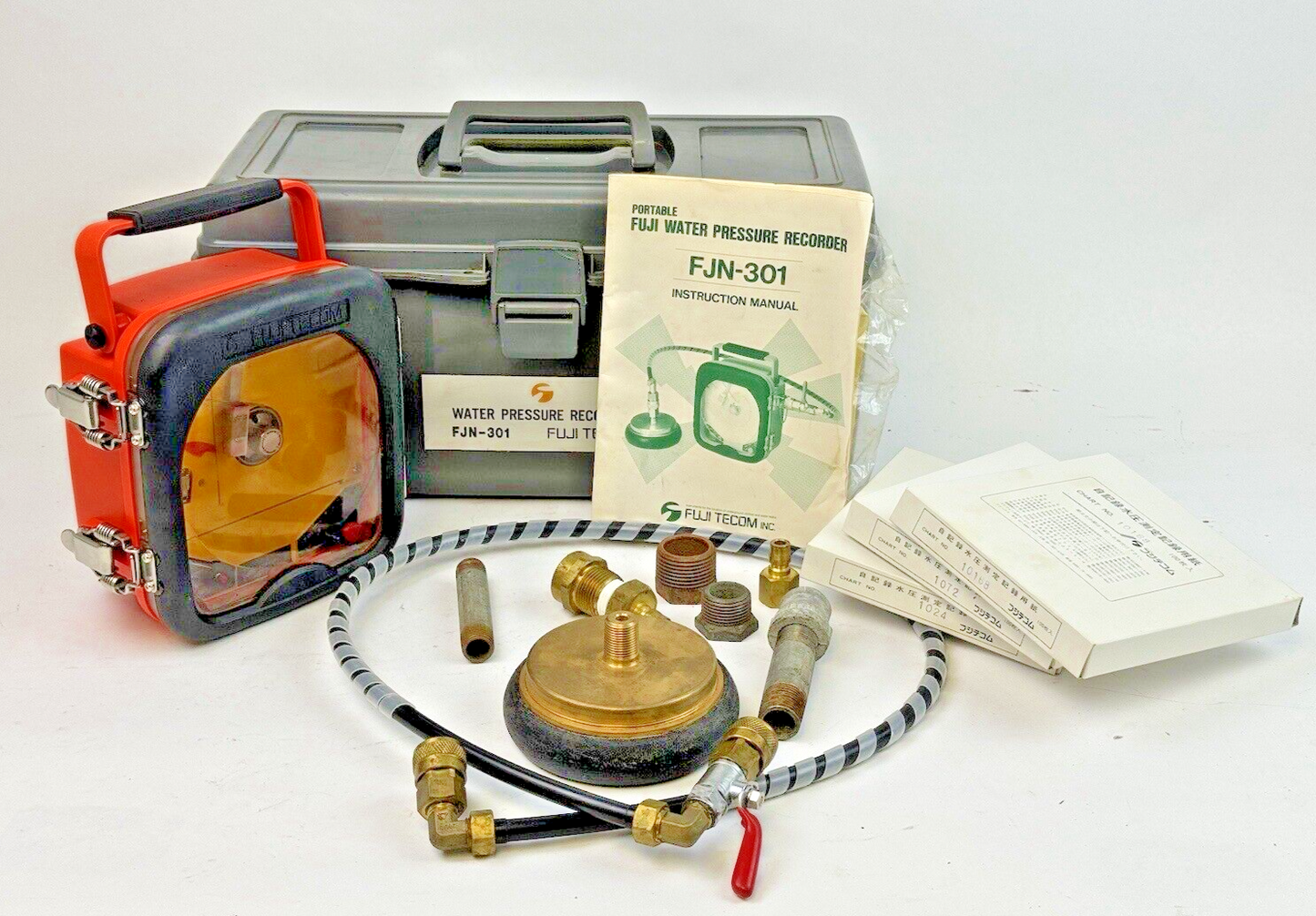 FUJI TECOM - FJN-301 - PORTABLE FUJI WATER PRESSURE RECORDER W/ TUBES & PAPER
