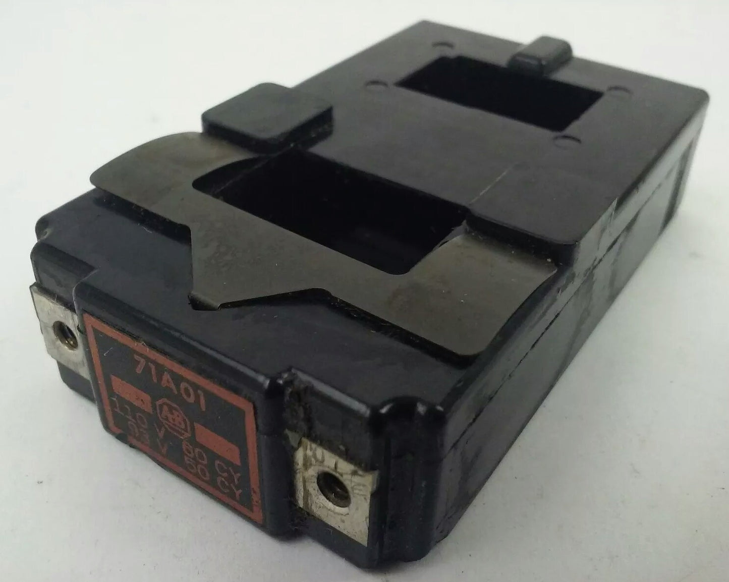 ALLEN BRADLEY 71A01 SER. K, COIL, 110V @ 60HZ, 93V @ 50HZ,SIZE 1, USED NO SCREWS