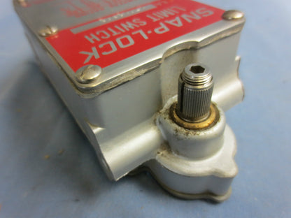 NAMCO EA170-12302 SNAP-LOCK LIMIT SWITCH