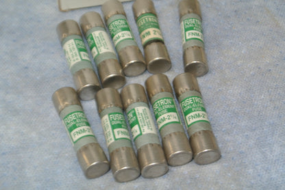 LOT of 10 / BUSS FNM-2-1/4 DUAL-ELEMENT FUSE / 2-1/4A / 250V