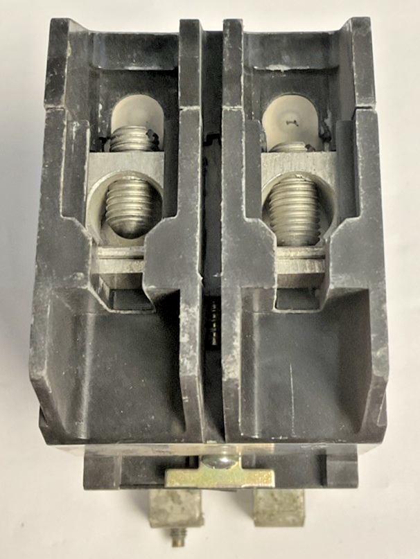 GE TEY230 CIRCUIT BREAKER 30A 480VAC 2POLE 250VDC