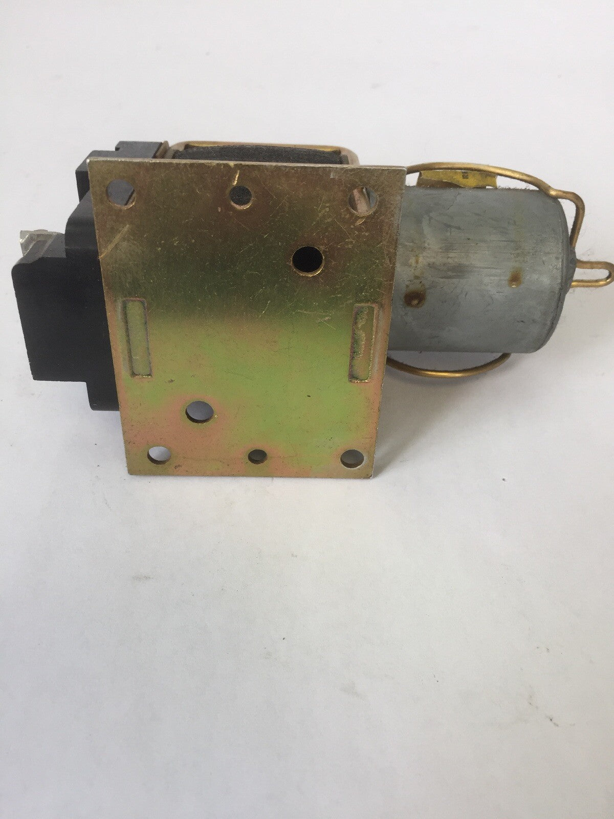 ALLEN BRADLEY 848-ZOD FLUID DASHPOT TIMING RELAY 600 VOLTS COIL 120V 60HZ
