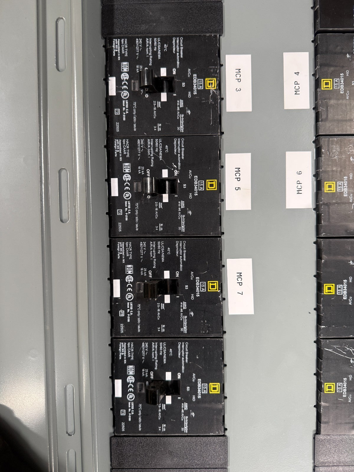 SQUARE D NF442L2C PANELBOARD E1 250A 600Y/347VAC W/ (9)EDB34015 15A CIR. BREAKER