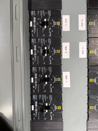 SQUARE D NF442L2C PANELBOARD E1 250A 600Y/347VAC W/ (9)EDB34015 15A CIR. BREAKER
