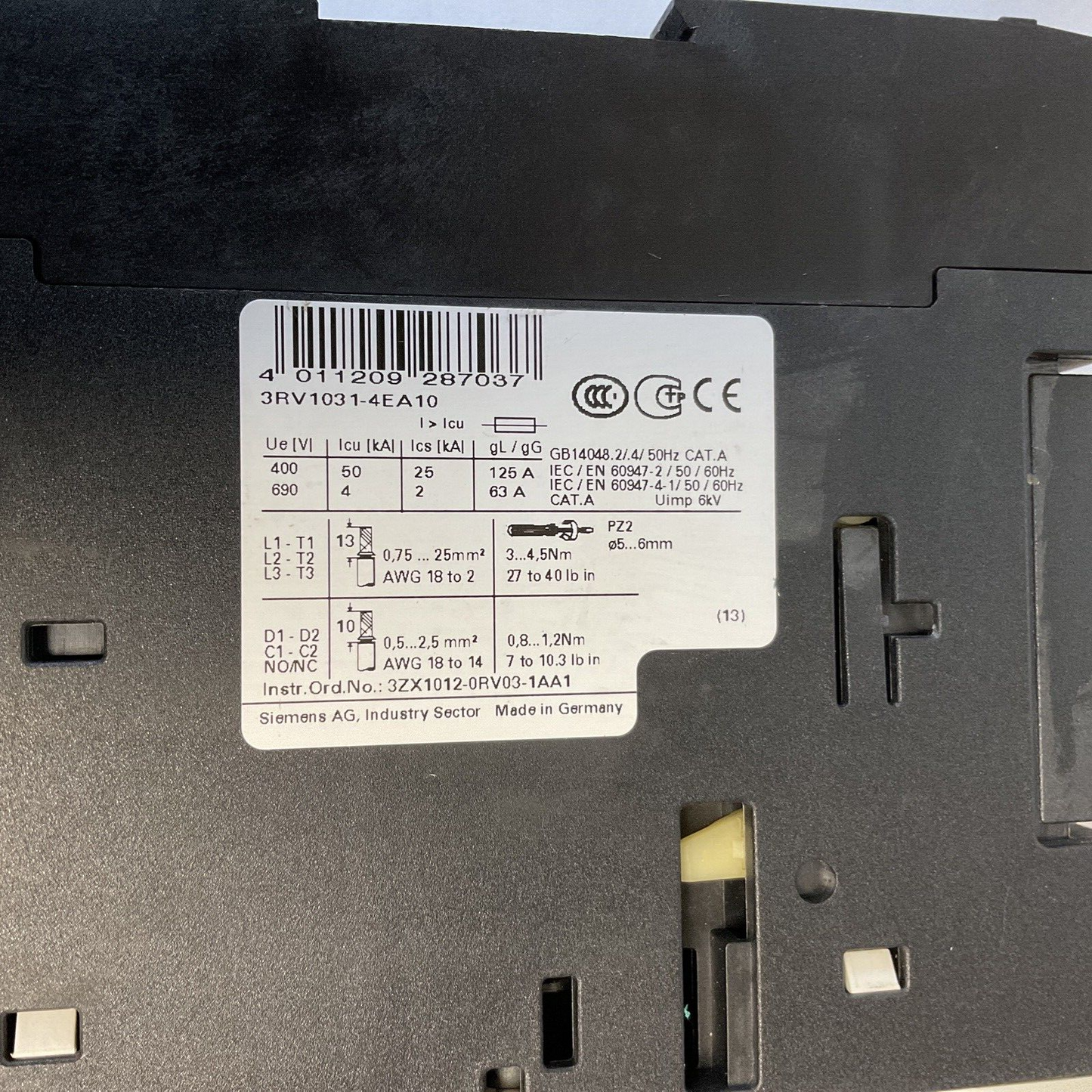 SIEMENS 3RV1031-4EA10 MOTOR STARTER 50/60HZ 600V 22-32A 6KV 125A