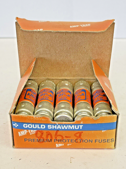 GOULD SHAWMUT - *BOX OF 10* - A2D5-6/10R -  5-6/10 AMP, 250 VAC - AMP TRAP FUSES