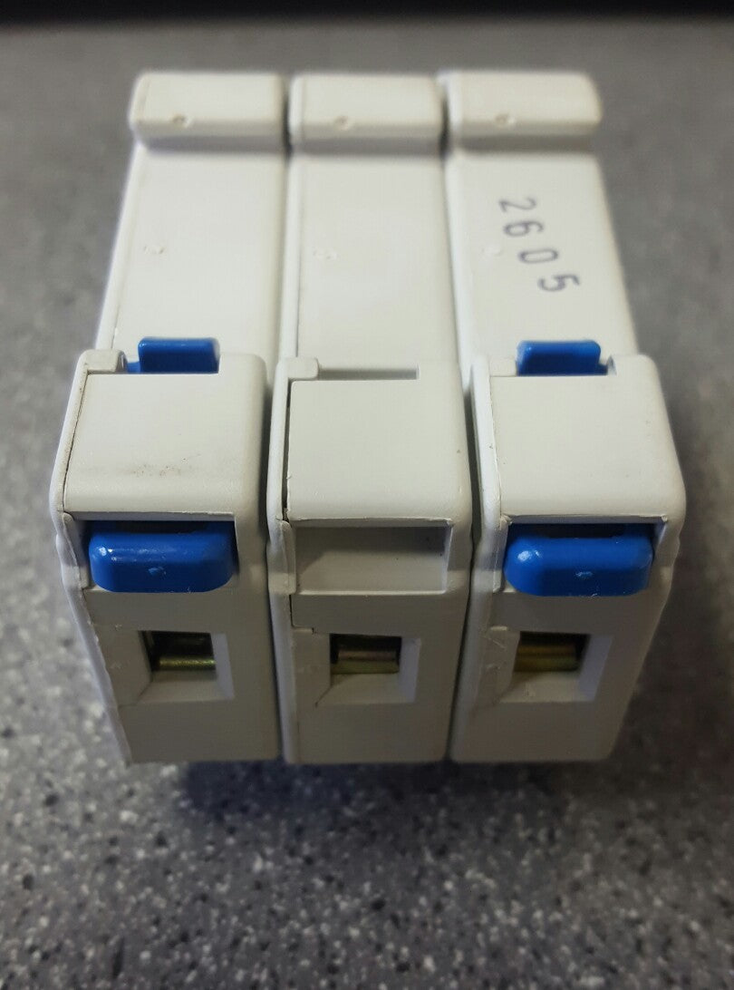 Ferraz Shawmut USCC3, M217522, Fuse Holder 30A 600V M217522, USED