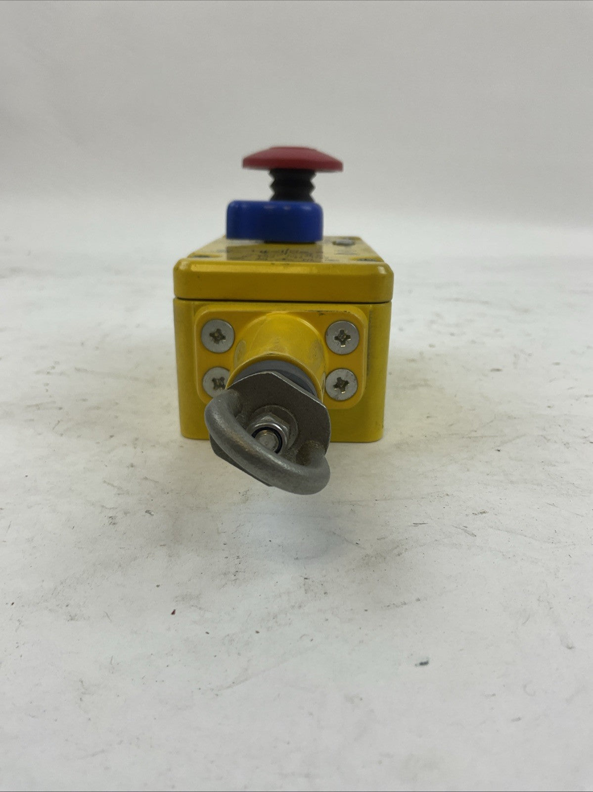 ALLEN BRADLEY 440E-L13133 PULL SWITCH 1/2NPT 2NC 2NO LIFELINE 4 GUARD MASTER