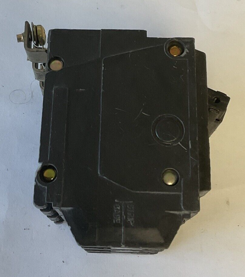 GENERAL ELECTRIC THQB 40A 3POLE CIRCUIT BREAKER ***LOTOF2***240VAC