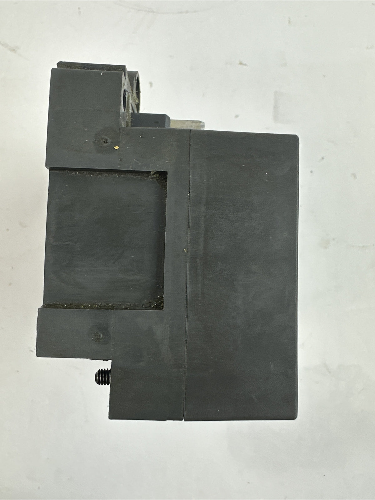 SIEMENS 6ES7 142-1BD40-0XB0 SIMATIC S7 DIGITAL OUTPUT MODULE DO 4 X DC 24V 2A