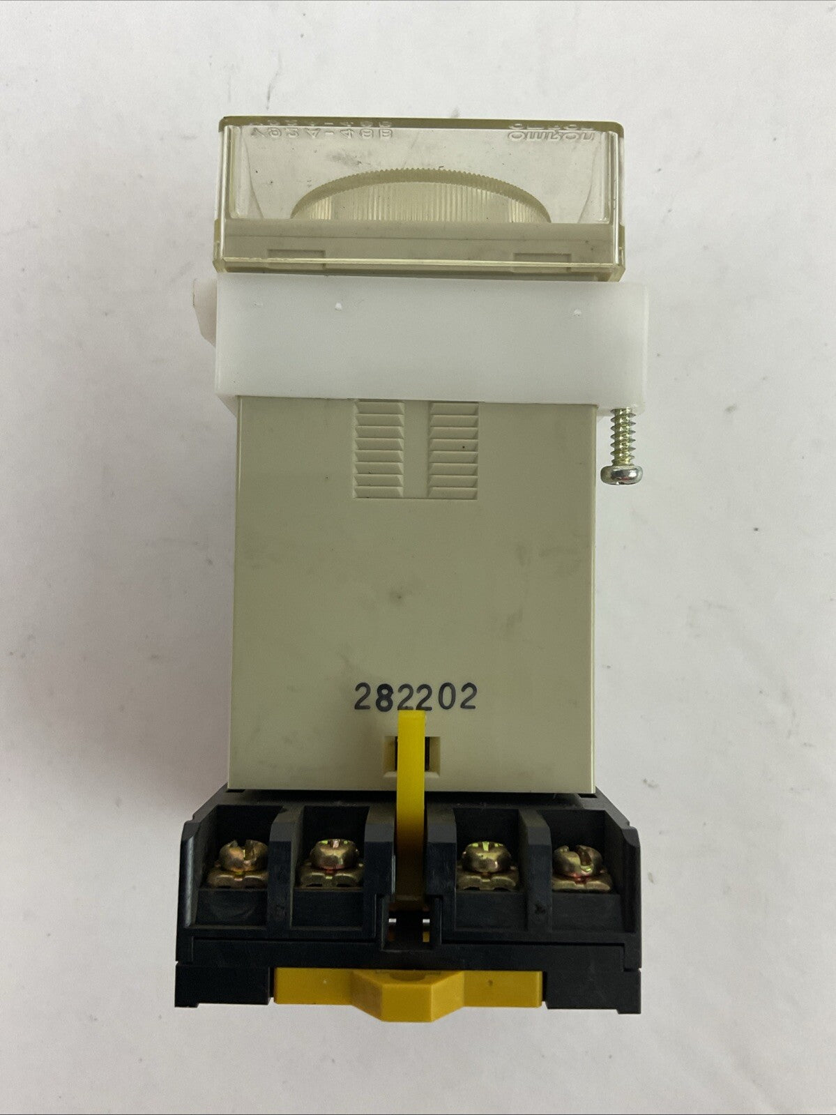 OMRON H3CR-H8RL TIME DELAY RELAY 24VDC/AC 50/60HZ P2CF-08 RELAY SOCKET