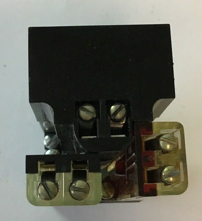 SQUARE D LMA1 SER.B 120V 50/60HZ  W/LA-21 SER.A W/ LA-1 LIGHT MODULE
