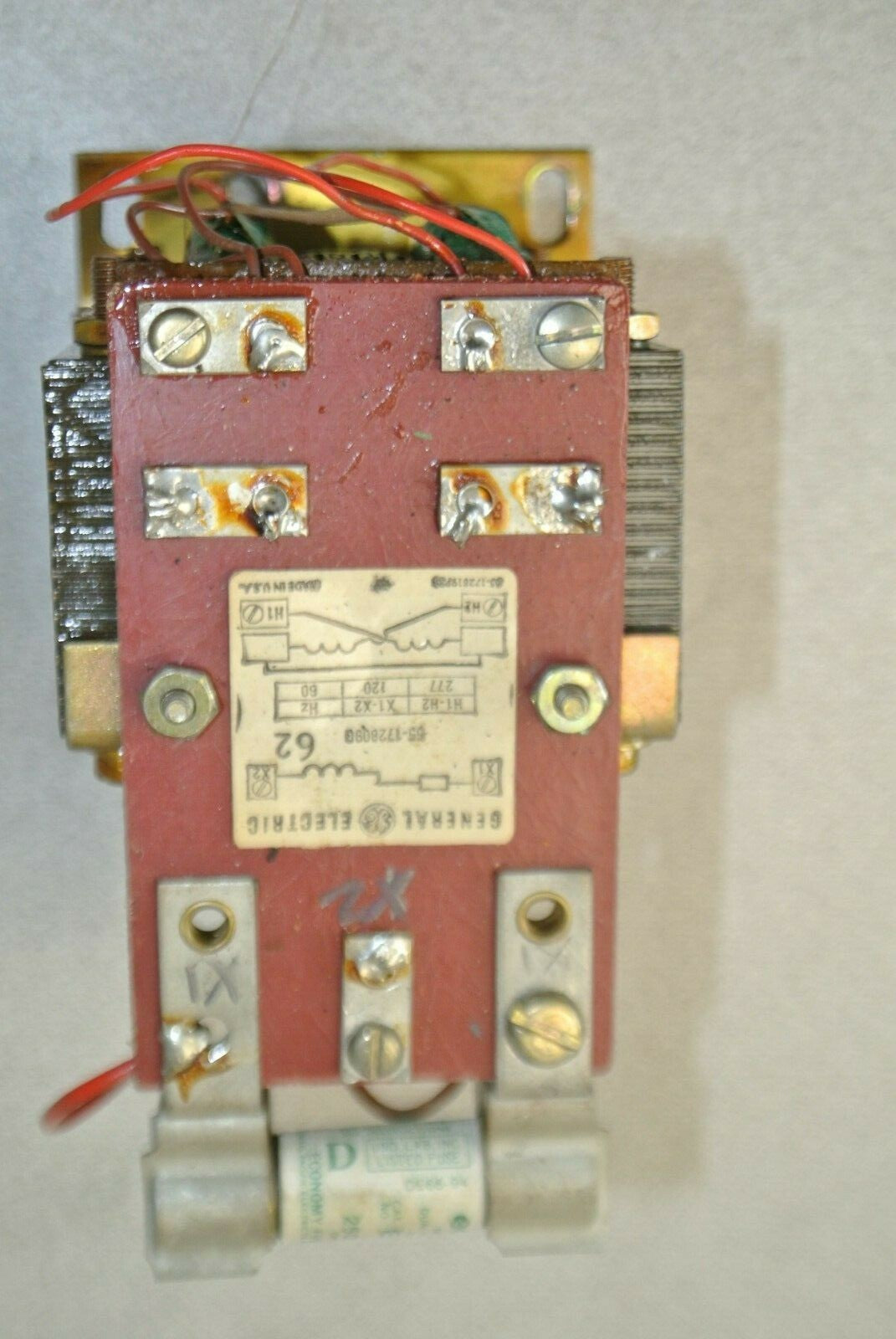 GENERAL ELECTRIC 55-172809G62 TRANSFORMER / 277V PRIMARY / 120V SEC