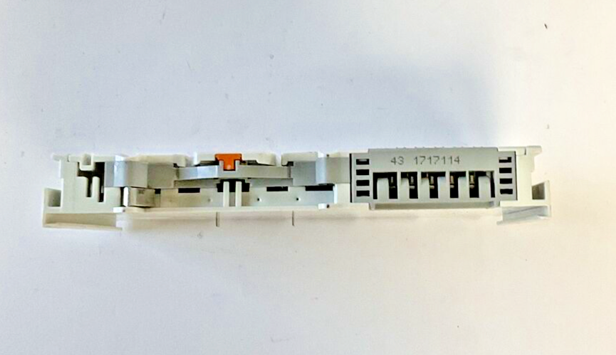 WAGO 750-655 OUTPUT MODULE 8 CHANNEL  24VDC