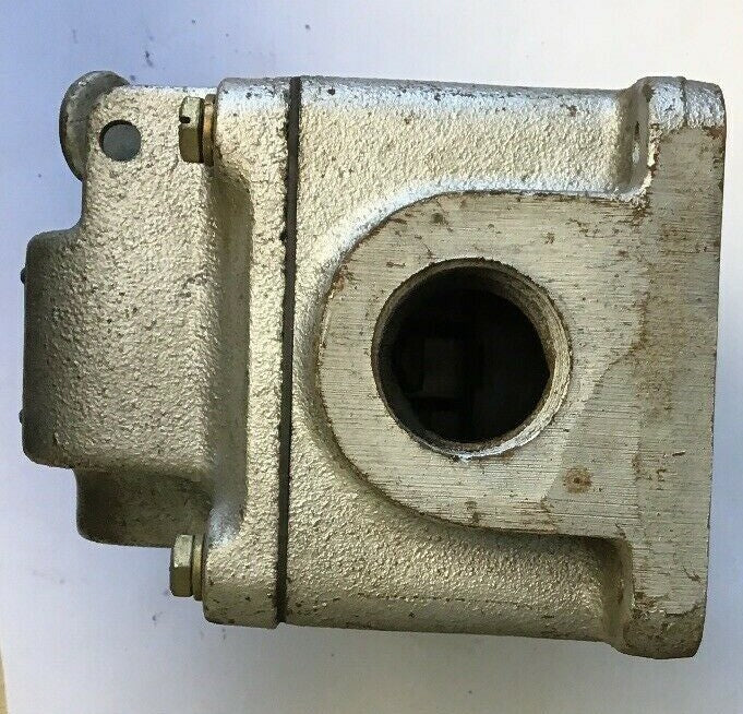 WESTINGHOUSE TYPE HDW PUSHBUTTON STATION 47A4254G23 600VOLTS