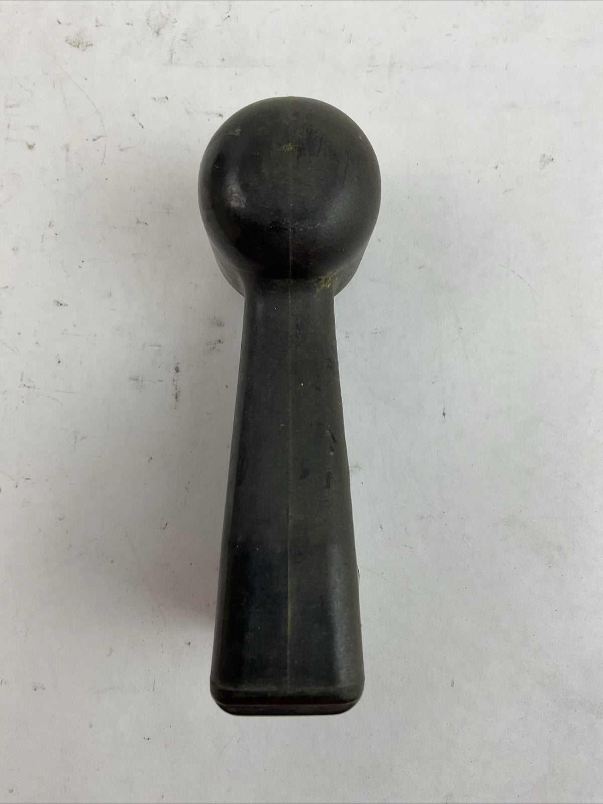 GE CIRCUIT BREAKER HANDLE EXTENSION CAT?? MODEL??