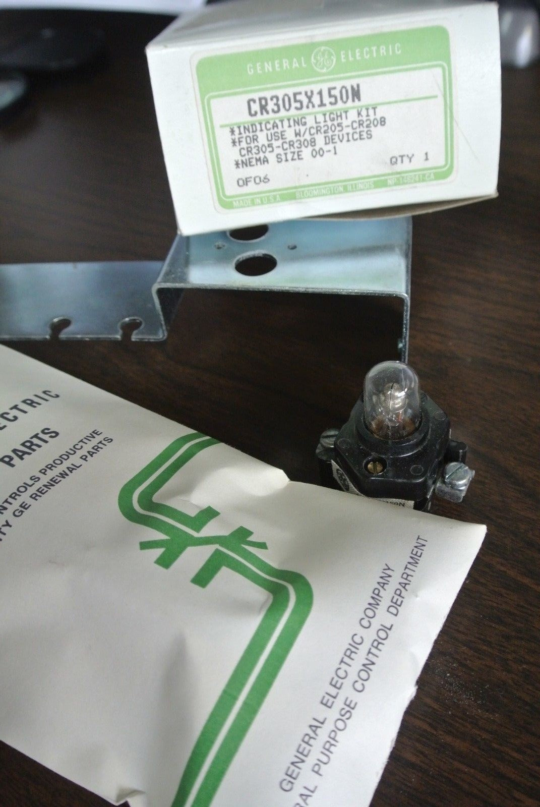 GE / GENERAL ELECTRIC CR305X150N INDICATING LIGHT KIT - SIZE 00-1 - NEW SURPLUS