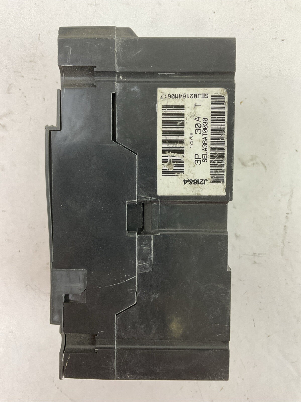 GE SELA36AT0030 CIRCUIT BREAKER 30AMP 3POLE 600VAC SRPE30A30 TRIP PLUG 30A