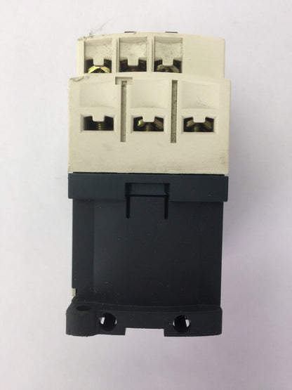 TELEMECANIQUE CAD32 BL RELAY 600VAC 10A  COIL 24VDC 2,4 W LAD4TBDL 5-24V