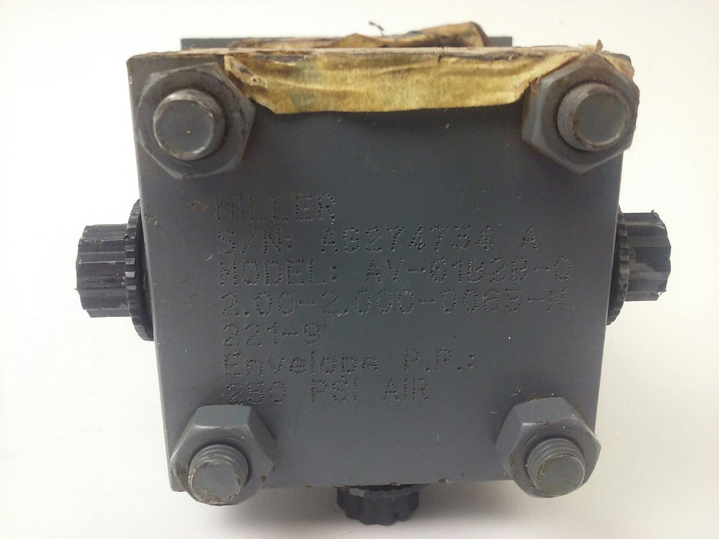 MILLER CYLINDER AV-61B2B-02.00-1.000-0063-N211-9 , 250PSI AIR ENEVELOPE PRESSURE