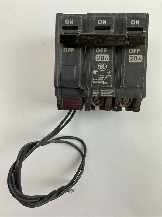 GE THQB220 CIRCUIT BREAKER 2POLE 20AMP 120/240VAC TQSTA1 SHUNT TRIP DEVICE