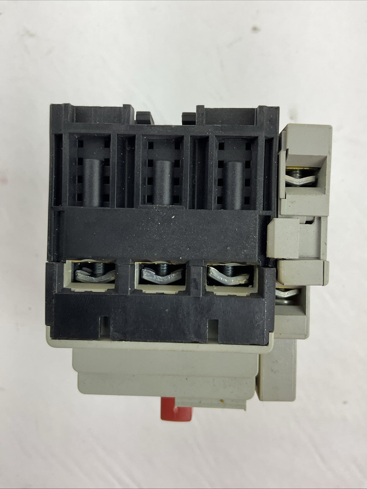 ALLEN BRADLEY 140M-C2E-B16 MOTOR PROTECTOR SER C 1.0-1.6A 140M-C-A SER A