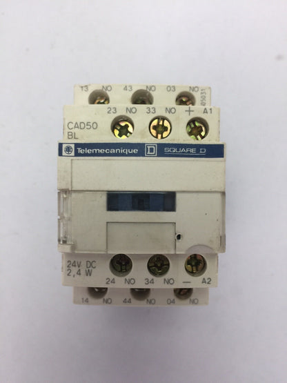 TELEMECANIQUE CAD50 BL RELAY 600VAC 10A  COIL 24VDC 2,4 W