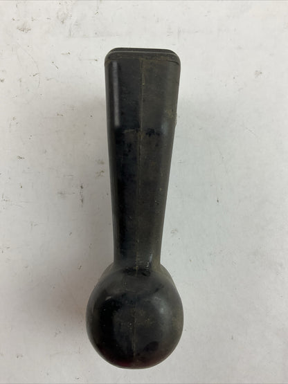 GE CIRCUIT BREAKER HANDLE EXTENSION CAT?? MODEL??