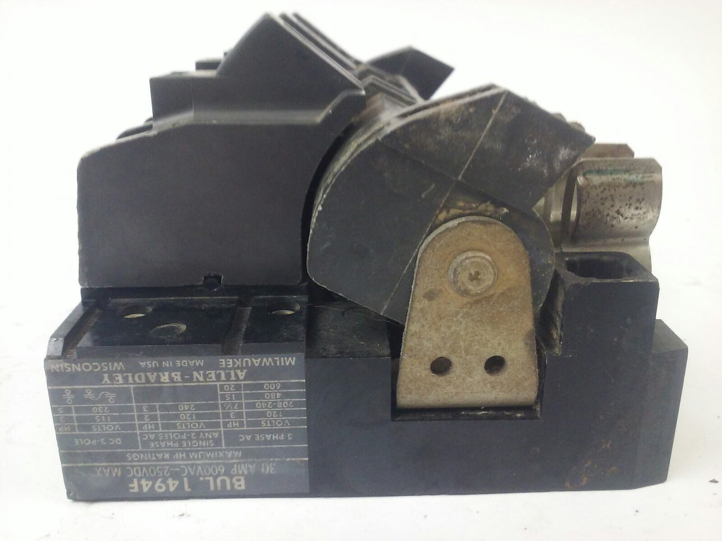 ALLEN BRADLEY BUL. 1494F FUSIBLE SWITCH BLOCK, 3PH, 3P, 30A, 600VAC/250VDC, 20HP