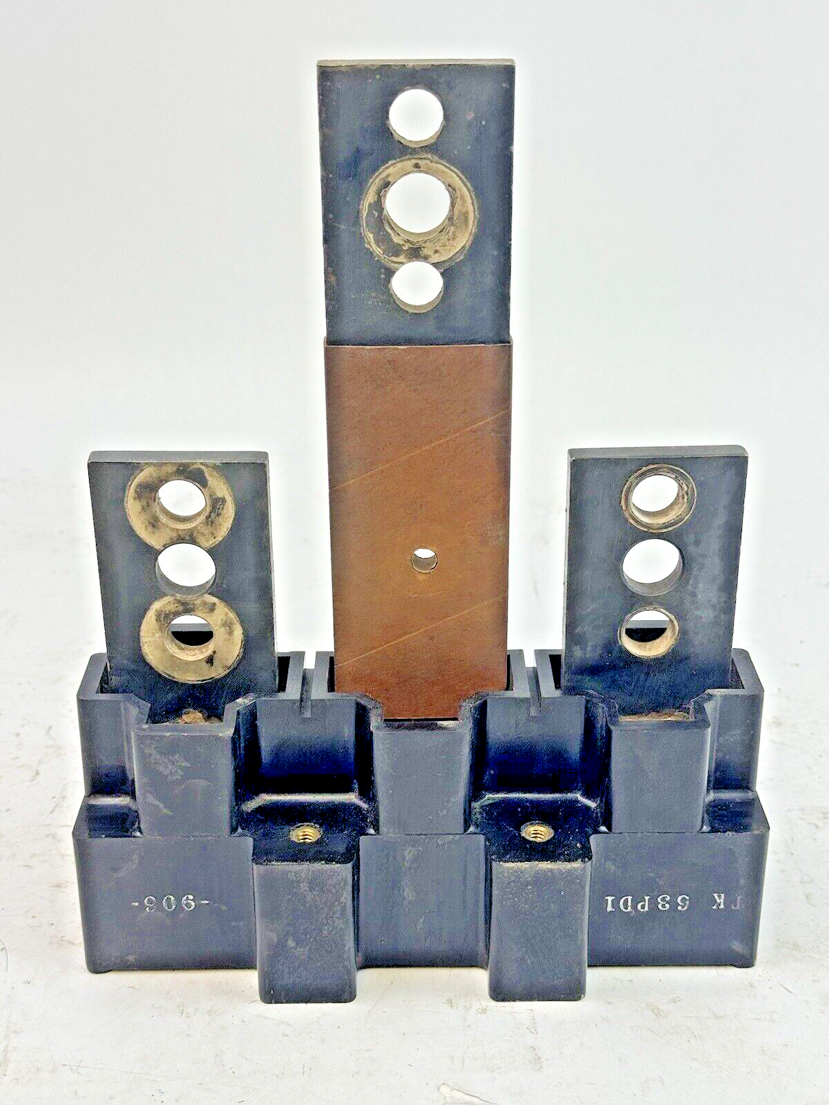 GE - TK63PD1 - PLUG-IN MOUNTING BASE ASSEMBLY - K1200 LINE, TYPE TK