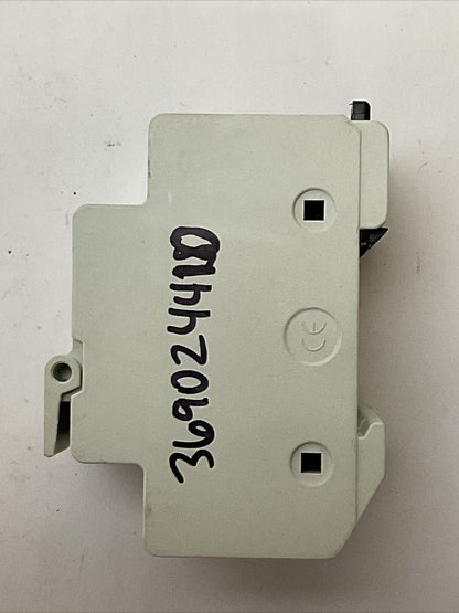 FERRAZ SHAWMUT USCC3 M217522 FUSE HOLDER USE CLASS CC FUSES 600V 30A 200kA