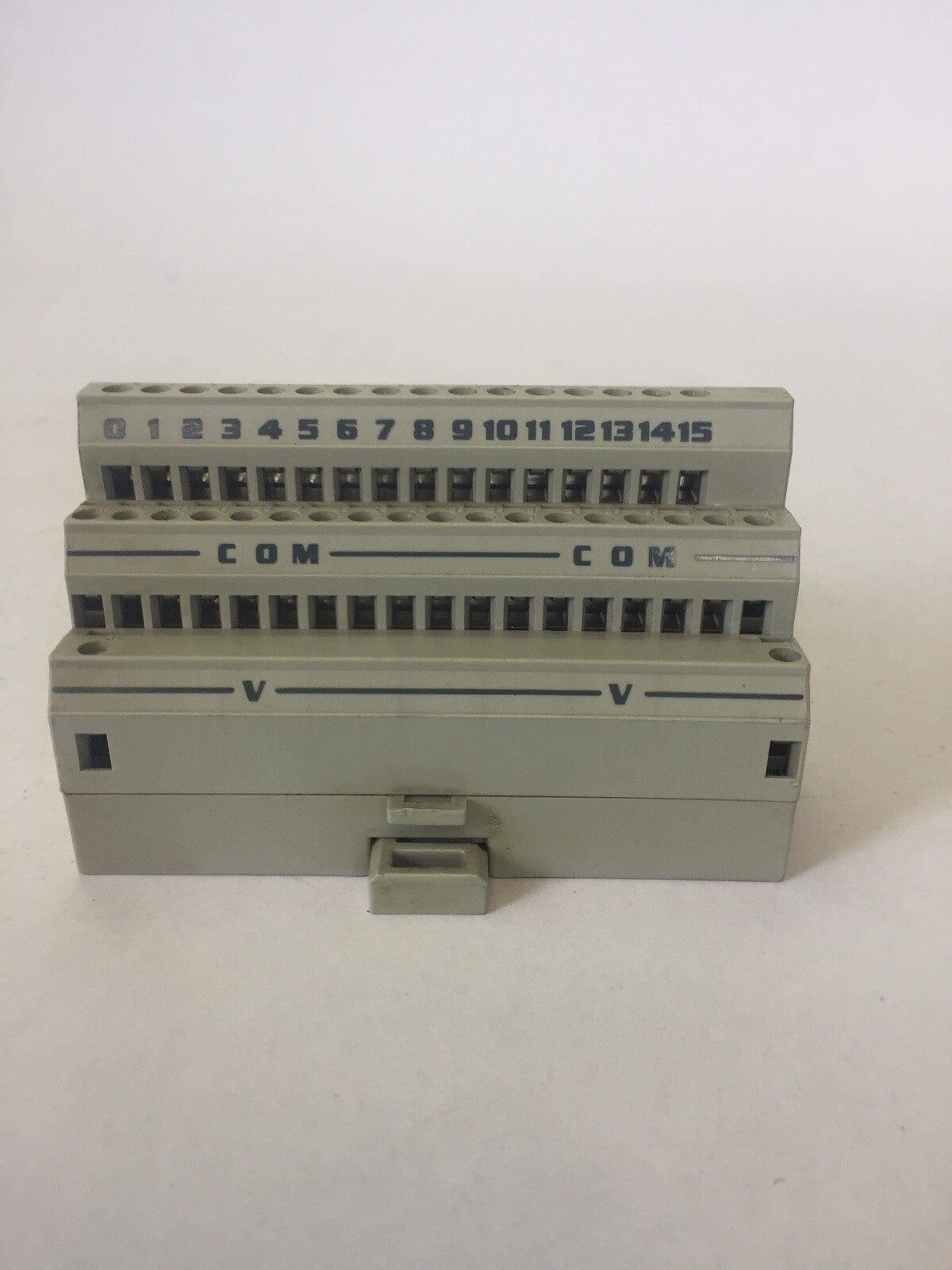 ALLEN BRADLEY 1794-TB2 I/O TERMINAL BLOCK SER A REV B01 F/W REV BLANK 5VDC